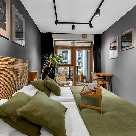 Muranow 14th Floor - 62m2, Parking, Balcony - By Rentujemy Daire *