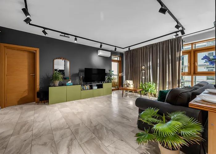 Apartman Muranow 14th Floor - 62m2, Parking, Balcony - By Rentujemy