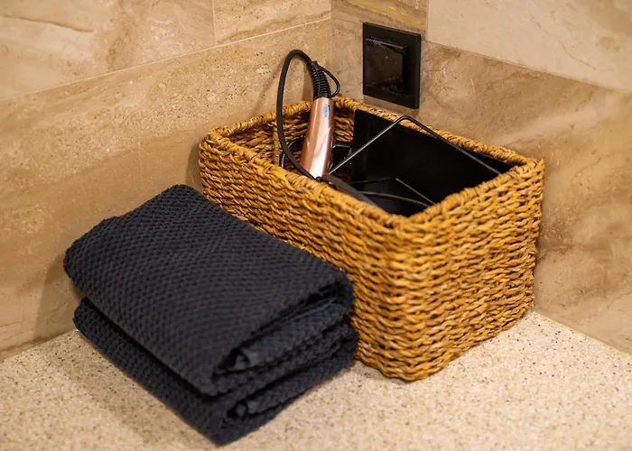 Muranow 14th Floor - 62m2, Parking, Balcony - By Rentujemy *